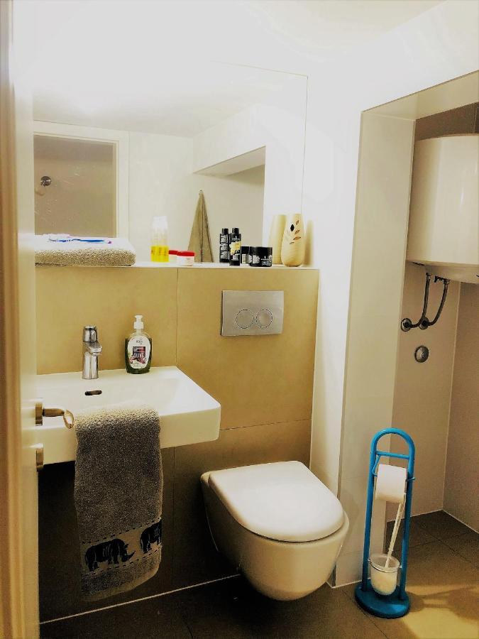 Hostel Ot Сплит Экстерьер фото